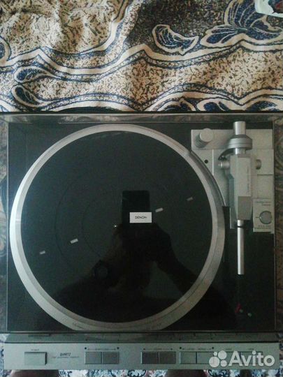 Проигрыватель граммпластинок Denon dp-47f