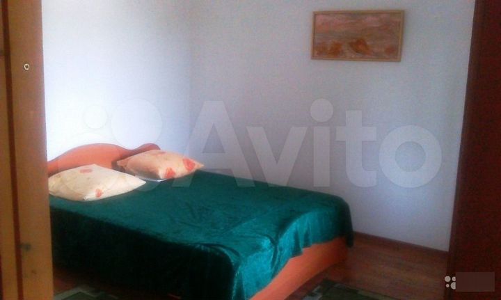 Комната 35 м² в 3-к., 2/2 эт.
