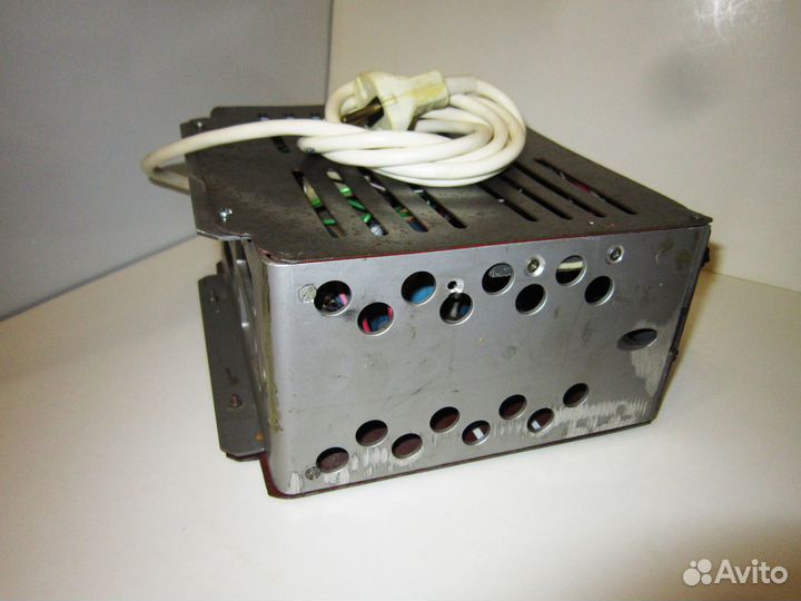 Универсальный источник питания