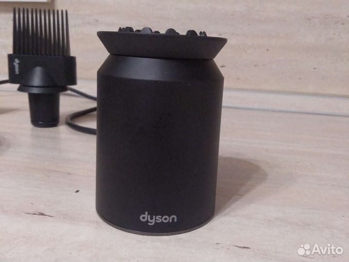 Dyson фен