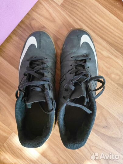 Футзалки nike