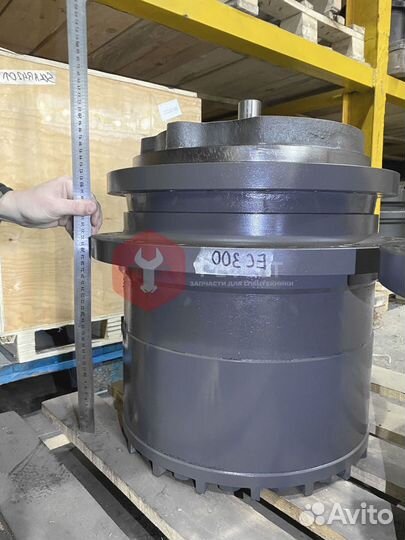 Бортовой редуктор EC250DLD 14599921