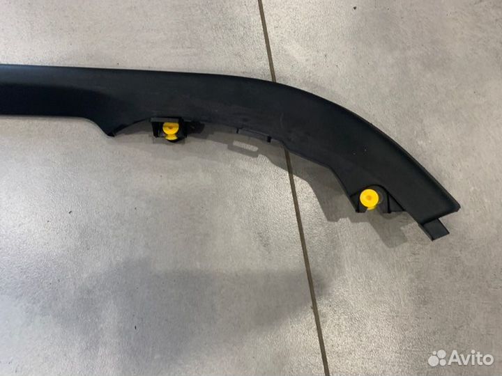 Накладка двери передняя левая Mercedes-Benz