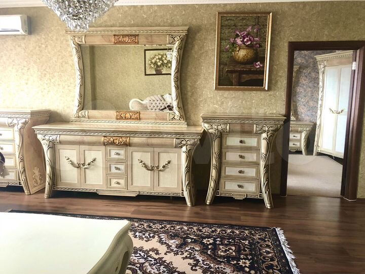 2-к. квартира, 92 м², 7/10 эт.