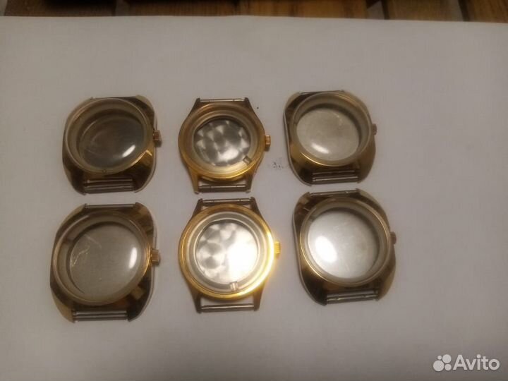 Корпуса и часы