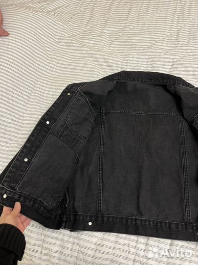 Джинсовая куртка
