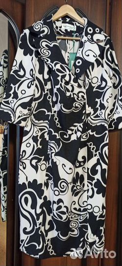 Продам новое платье 46 размера