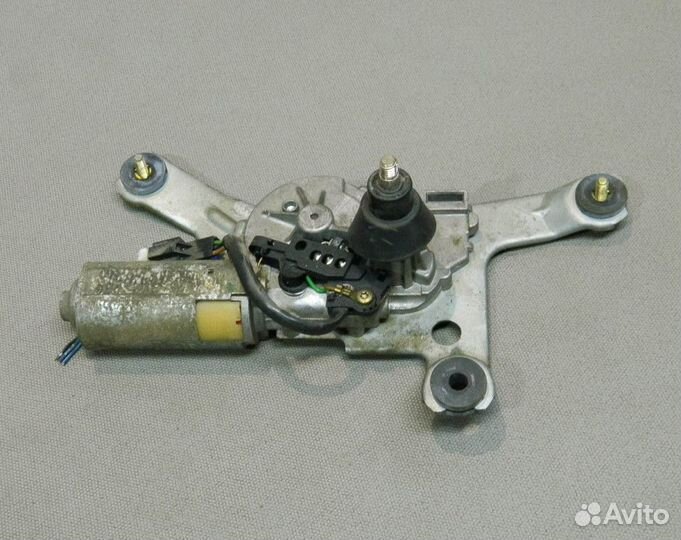 Моторчик стеклоочистителя задний Carisma