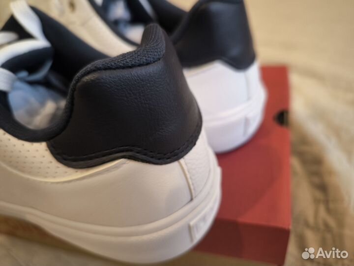 Сникерсы кроссовки Levi's