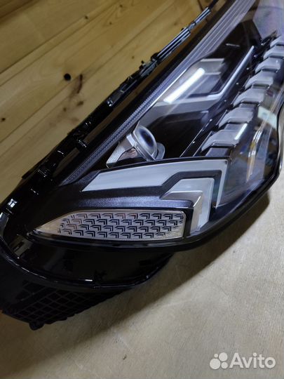 Фара Audi Q7 4M rest правая