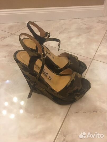 Босоножки женские 37 размер