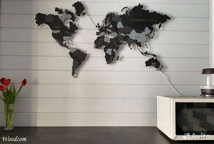 Карта мира деревянная