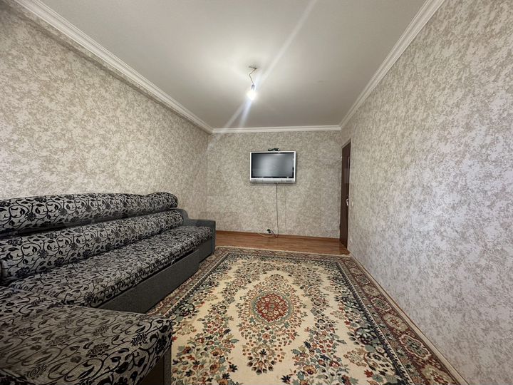 3-к. квартира, 72 м², 2/5 эт.
