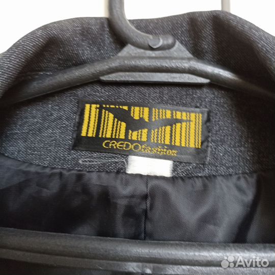 Классический женский костюм