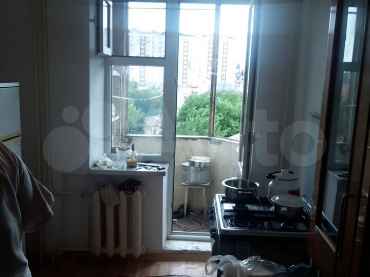 3-к. квартира, 100 м², 4/5 эт.