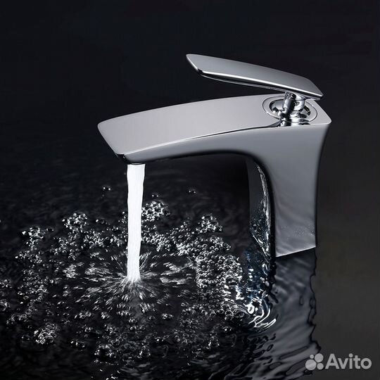 Смеситель Lemark Bellario LM6806C для раковины