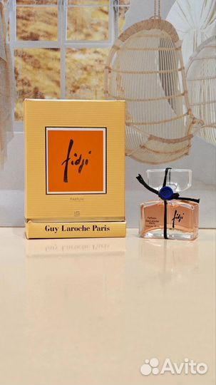 Guy laroche paris