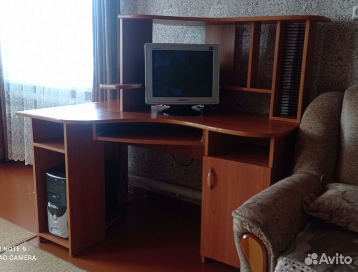 Компьютерный стол б/у