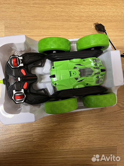 Машинка перевертыш на радиоуправлении трюковая