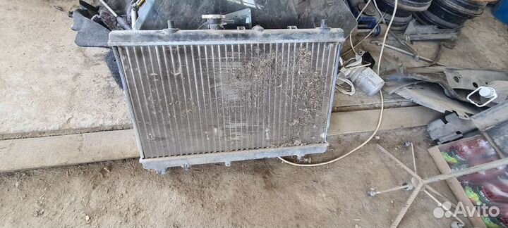 Радиатор охлаждения двс Kia rio 1 киа рио 1