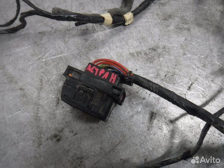 Проводка двери передняя левая Opel Astra H Z18XER