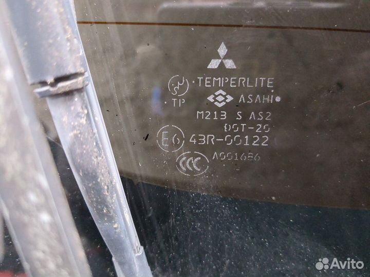 Крышка багажника Mitsubishi Pajero / Montero, 2004