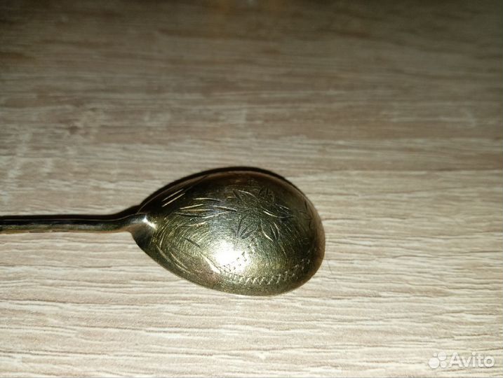 Серебряная чайная ложка