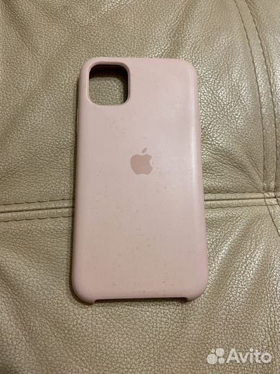Чехол на iPhone 11
