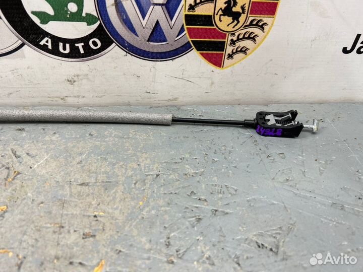 Трос замка двери Volkswagen Golf 1K 1.4 CAX 2011