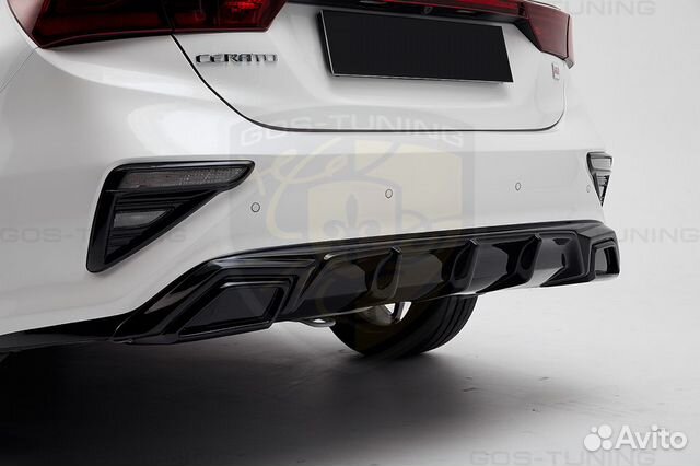 Накладка на задний бампер диффузор Киа Церато 4