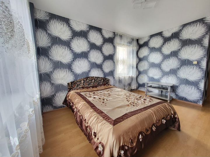 3-к. квартира, 72 м², 3/10 эт.