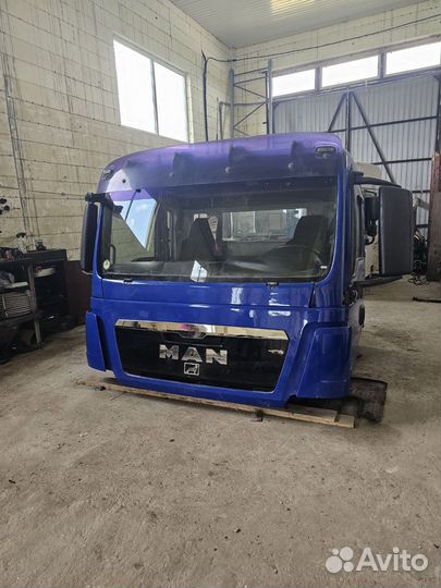 Кабина Ман тгс