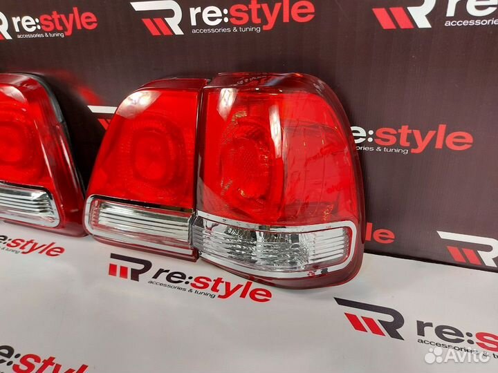 Стопы Toyota Land Cruiser 100 Стиль LC200