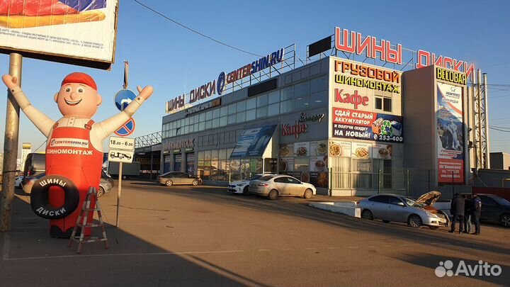 Yokohama Advan Sport V105 245/40 R18