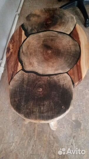 Продаётся журнальный столик с эпоксидной смолы