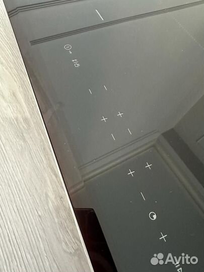 Индукционная встраиваемая варочная панель