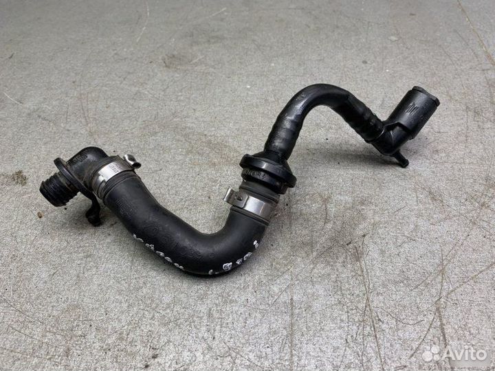 Трубка вакуумная Volkswagen Caddy 3 1.9 BLS 2008