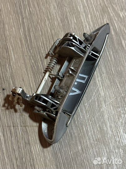 Ручка двери внешняя передняя левая Renault Logan