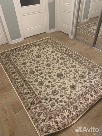 Новый шелковый ковер из ОАЭ 160/230