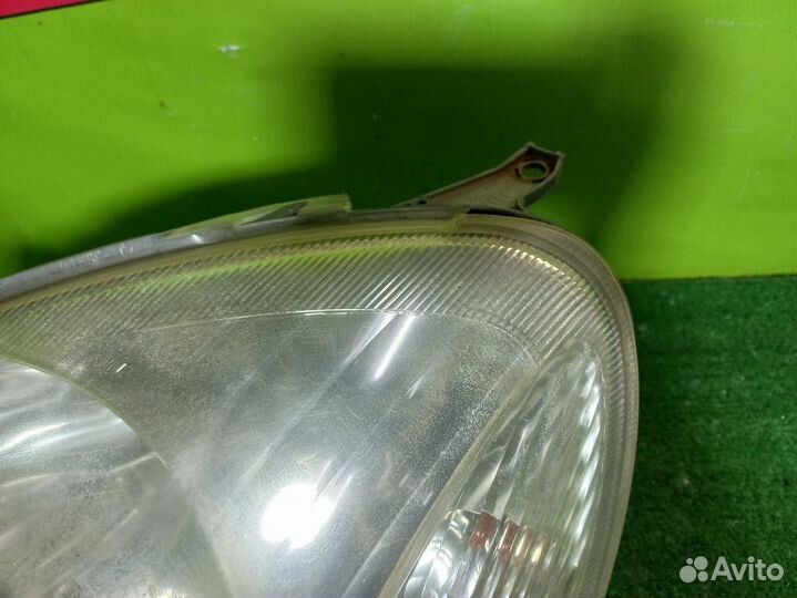 Фара toyota NCP10,NCP13,NCP15,SCP10,SCP13 vitz 2 м