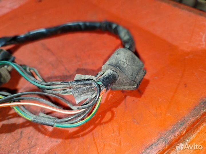 Коса на патроны заднего фонаря Honda Civic 1998