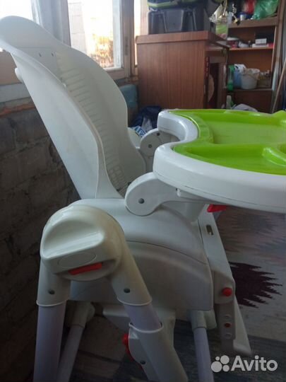 Стул для кормления