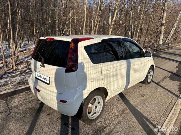 Nissan Note 1.6 AT, 2012, 163 000 км