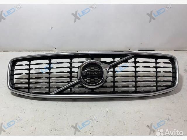Решетка радиатора Volvo S90 V90 R Design