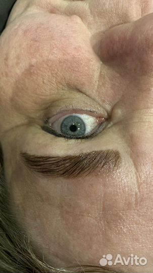 Долговременная укладка бровей