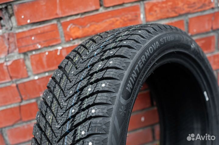 Zmax Winternova Stud II 255/35 R19 96T