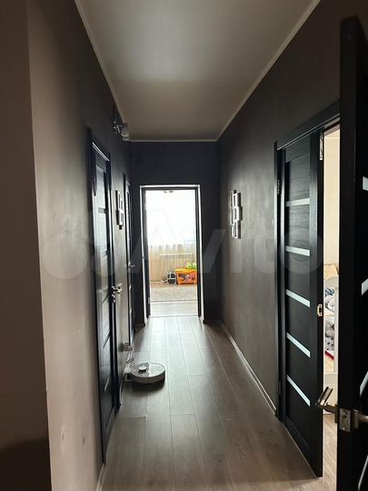 2-к. квартира, 70,4 м², 2/14 эт.