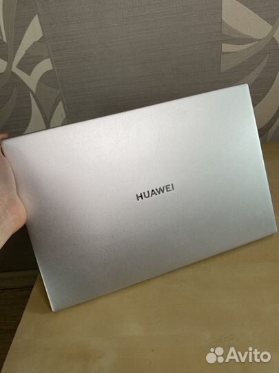 Ноутбук huswei D14