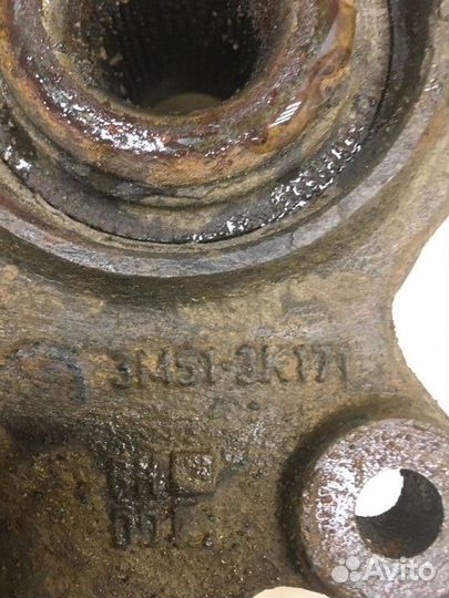 Кулак поворотный передний левый Ford Focus