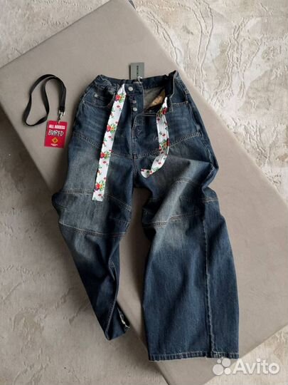 Джинсы Balenciaga